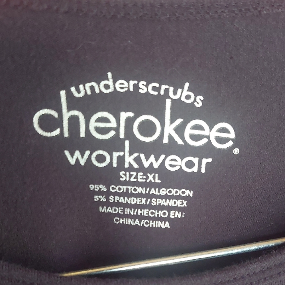 Cherokee Workwear Underscrubs Top in Black - Picture 2 of 4